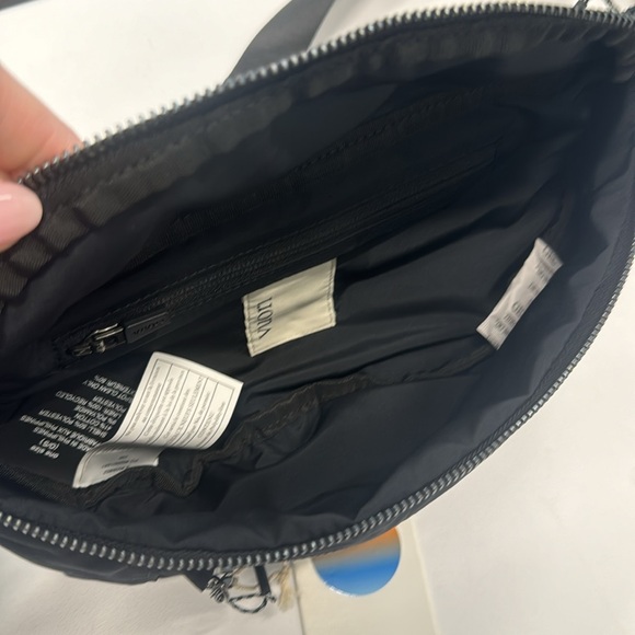 Vuori sling/belt bag-Black-OS-NWT - Picture 5 of 7